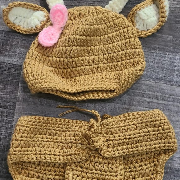 Newborn Photo Outfit - Picture 2 of 2